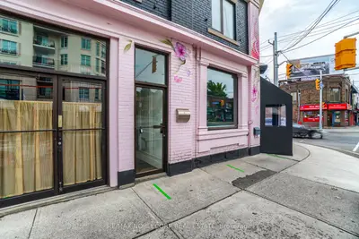 Upper Level in Toronto