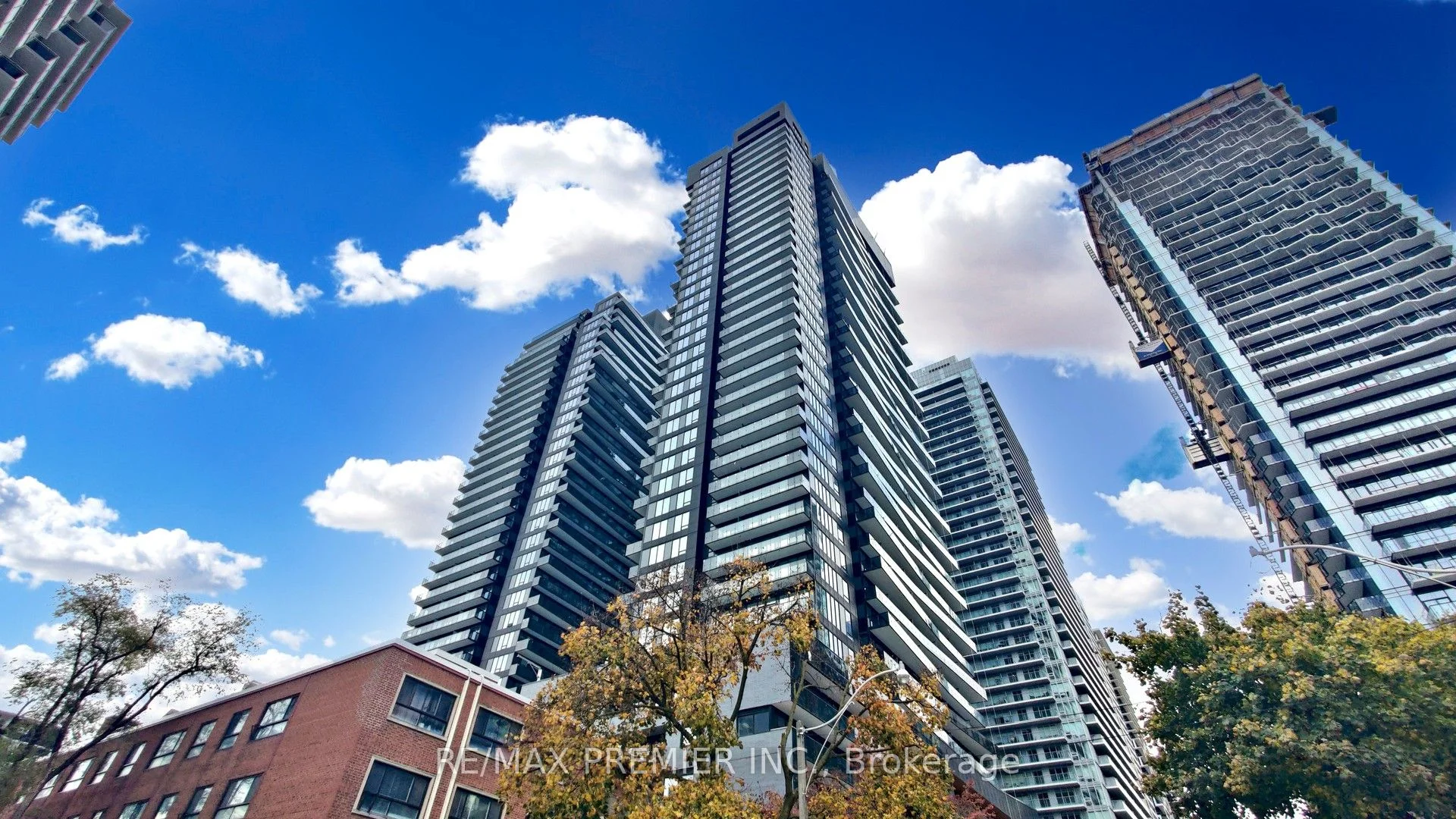 Condo Apartment in Toronto