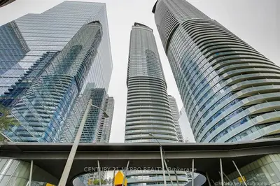 14 York Street 1609, Toronto C01, On M5j 2z2
