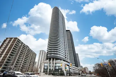 585 Bloor Street E 2915, Toronto C08, On M4w 0b3