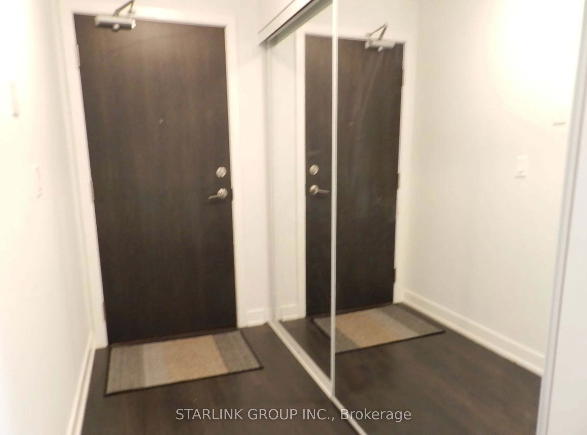 50 Bruyeres Mews 316, Toronto C01, On M5v 0h8