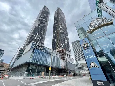 55 Cooper Street 1507, Toronto C08, On M5e 0g1