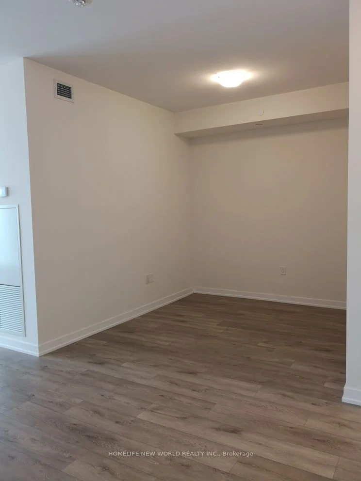 28 Freeland Street 1310, Toronto C08, ON M5E 0E3
