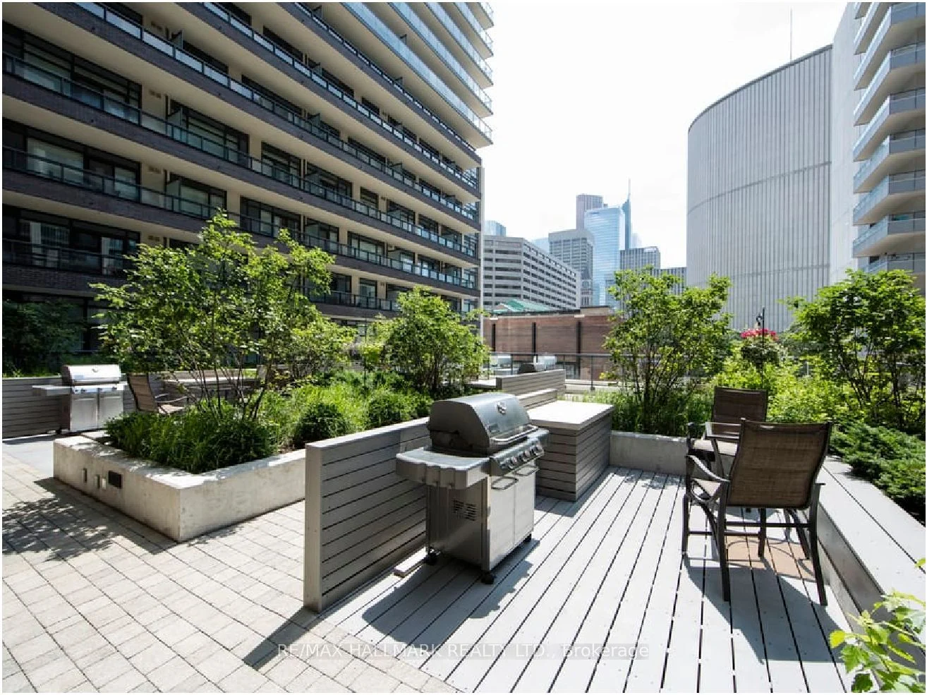 570 Bay Street 808, Toronto C01, ON M5G 2C5