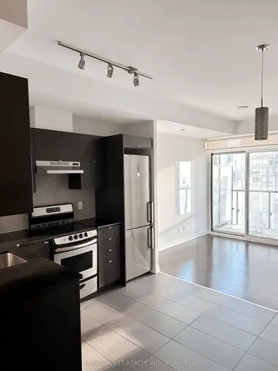 170 Fort York Boulevard 1207, Toronto C01, On M5v 0e6