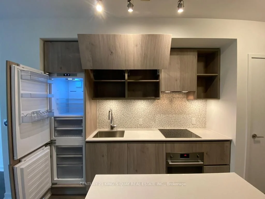 1 Yorkville Avenue 2106, Toronto C02, On M4w 0b1