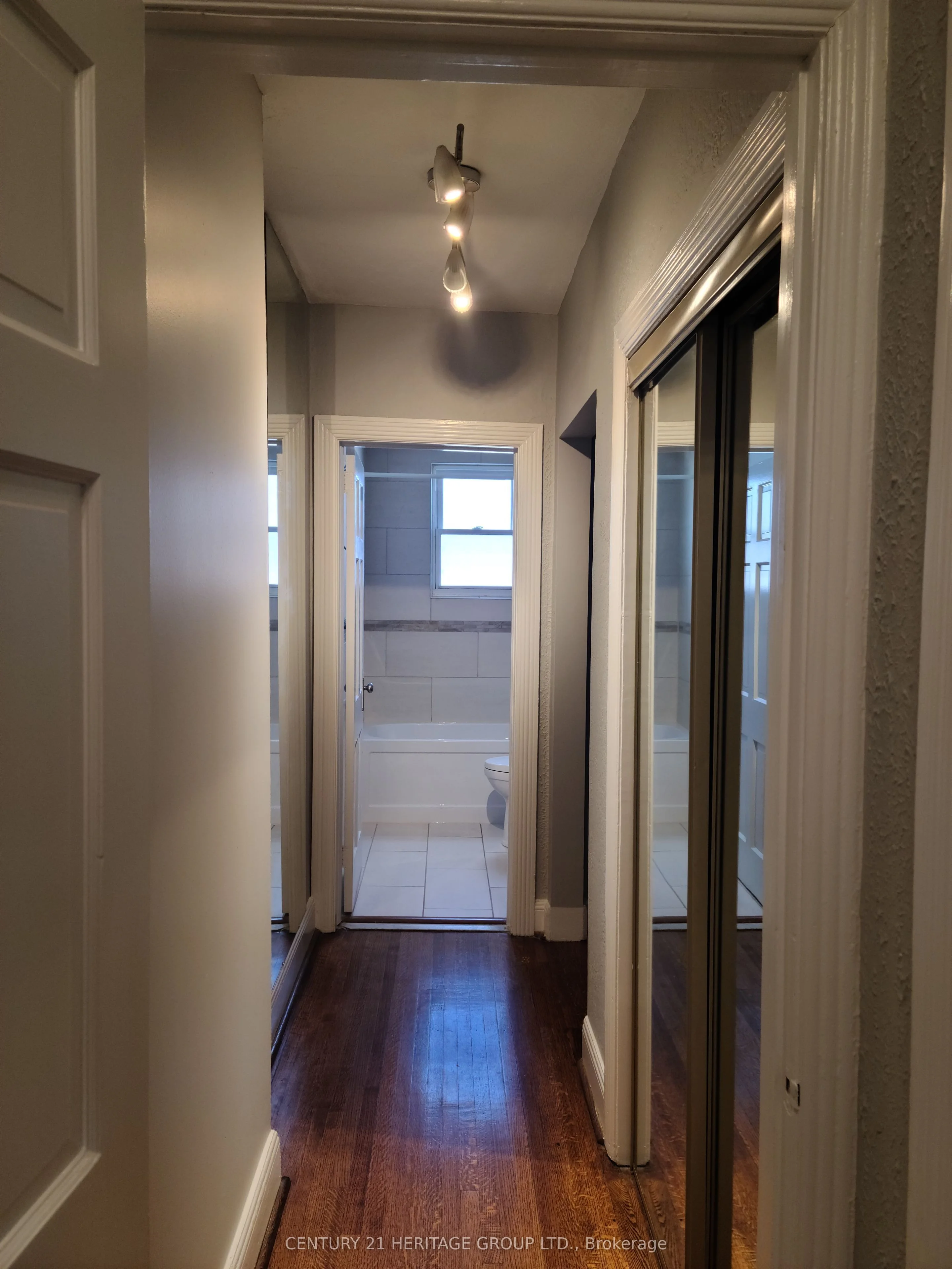 978 Avenue Road 2nd Floor, Toronto C03, ON M5P 2K8