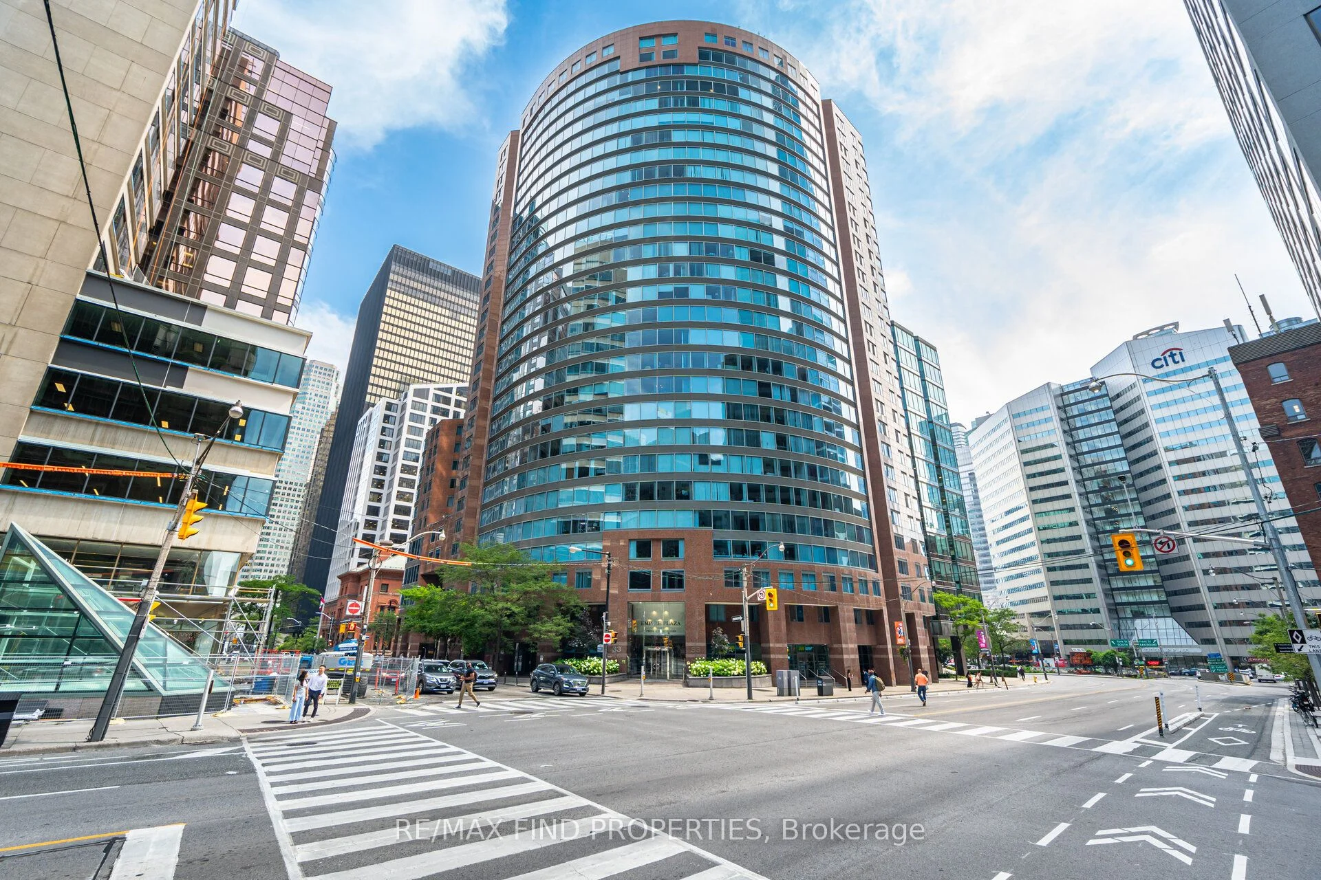 Condo Apartment in Toronto