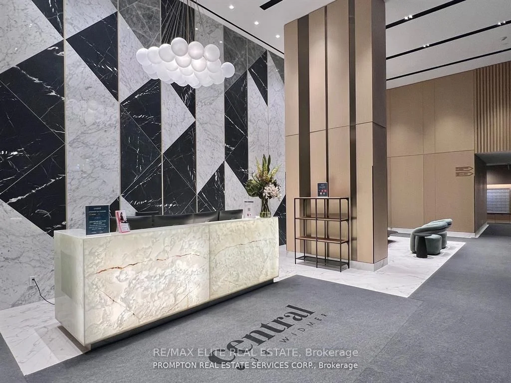 38 Widmer Street 3303, Toronto C01, On M5v 0p7