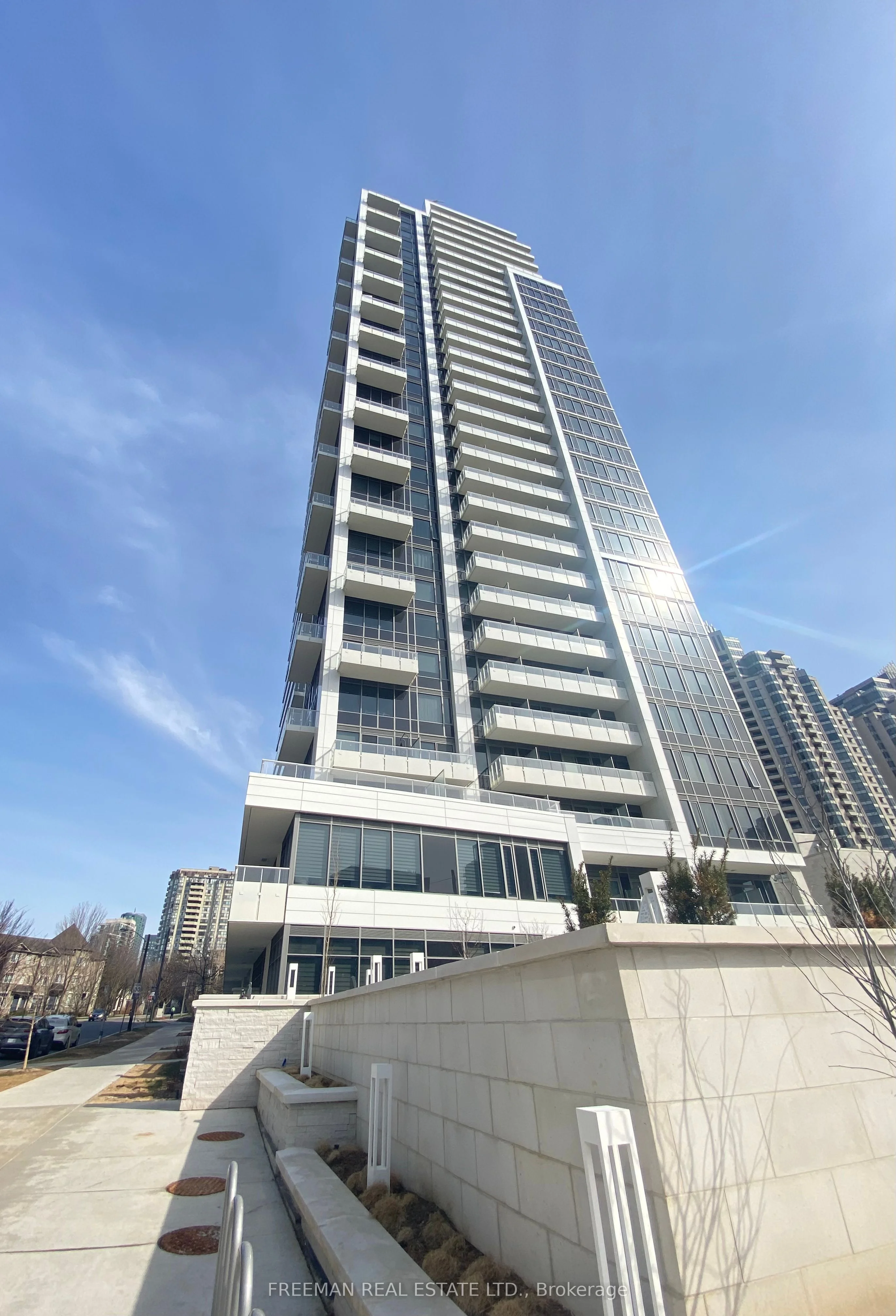 75 Canterbury Place 1916, Toronto C07, On M2n 0l2