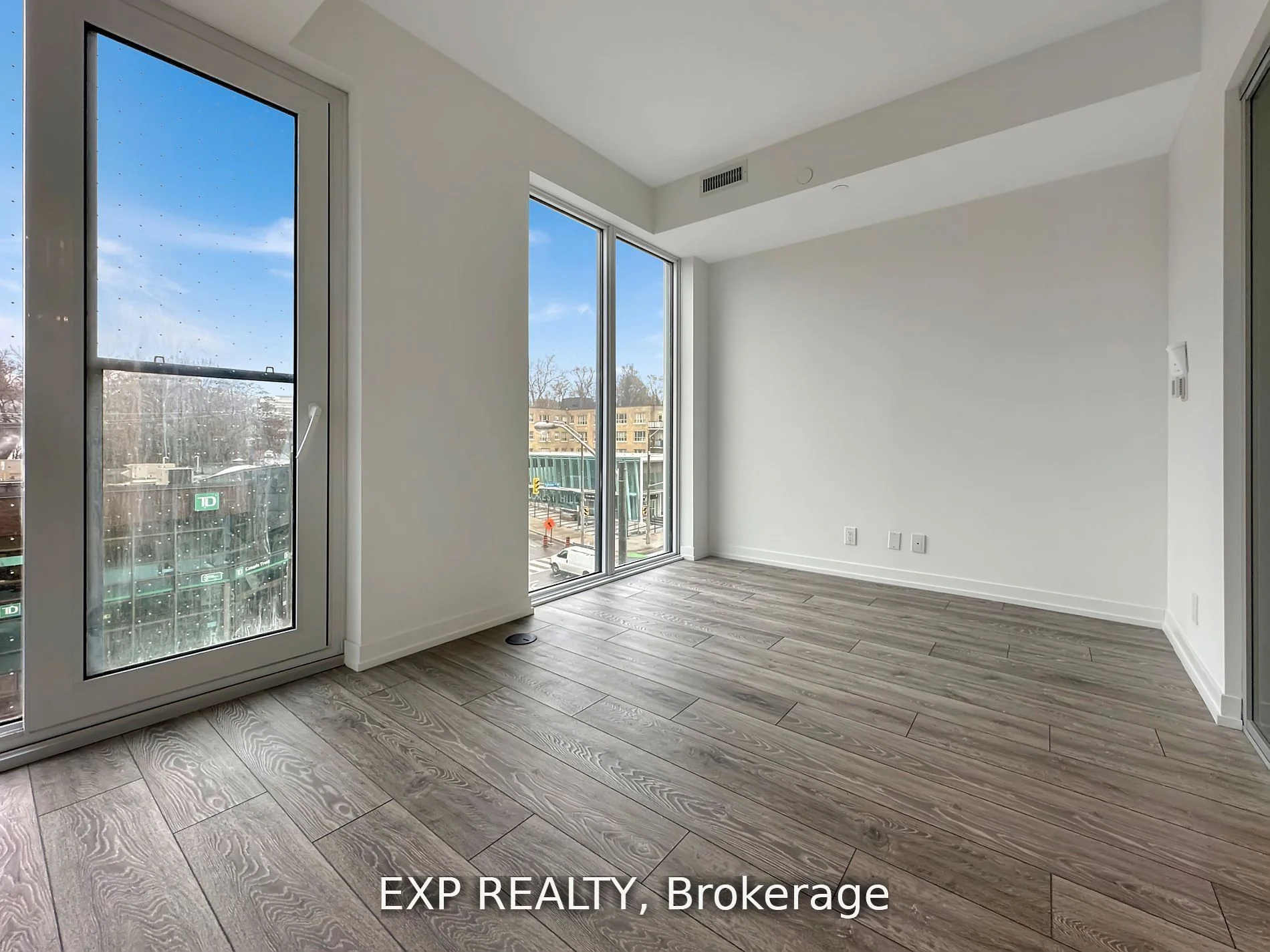 Common Element Condo in Toronto