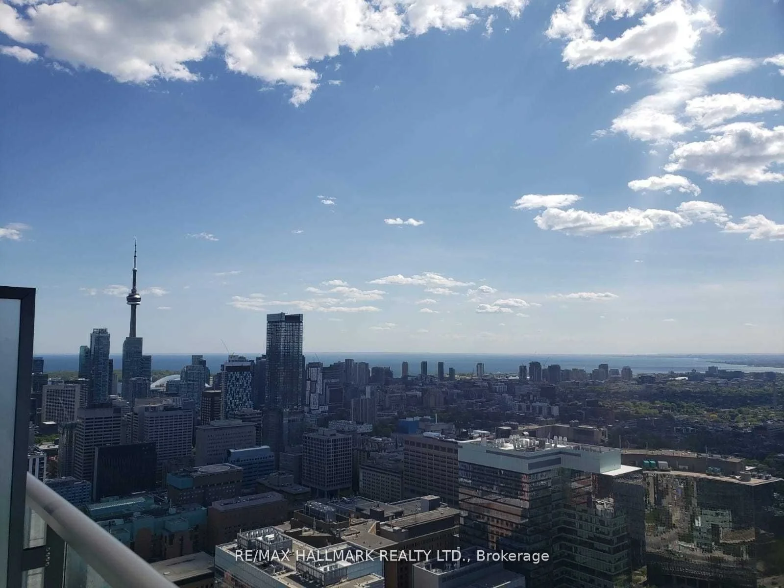 832 Bay Street 5001, Toronto C01, ON M5S 1Z6