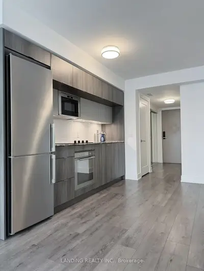 575 Bloor Street E 701, Toronto C08, On M4w 0b2