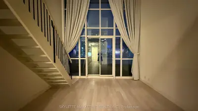 5 Hanna Avenue 436, Toronto C01, On M6k 1w8