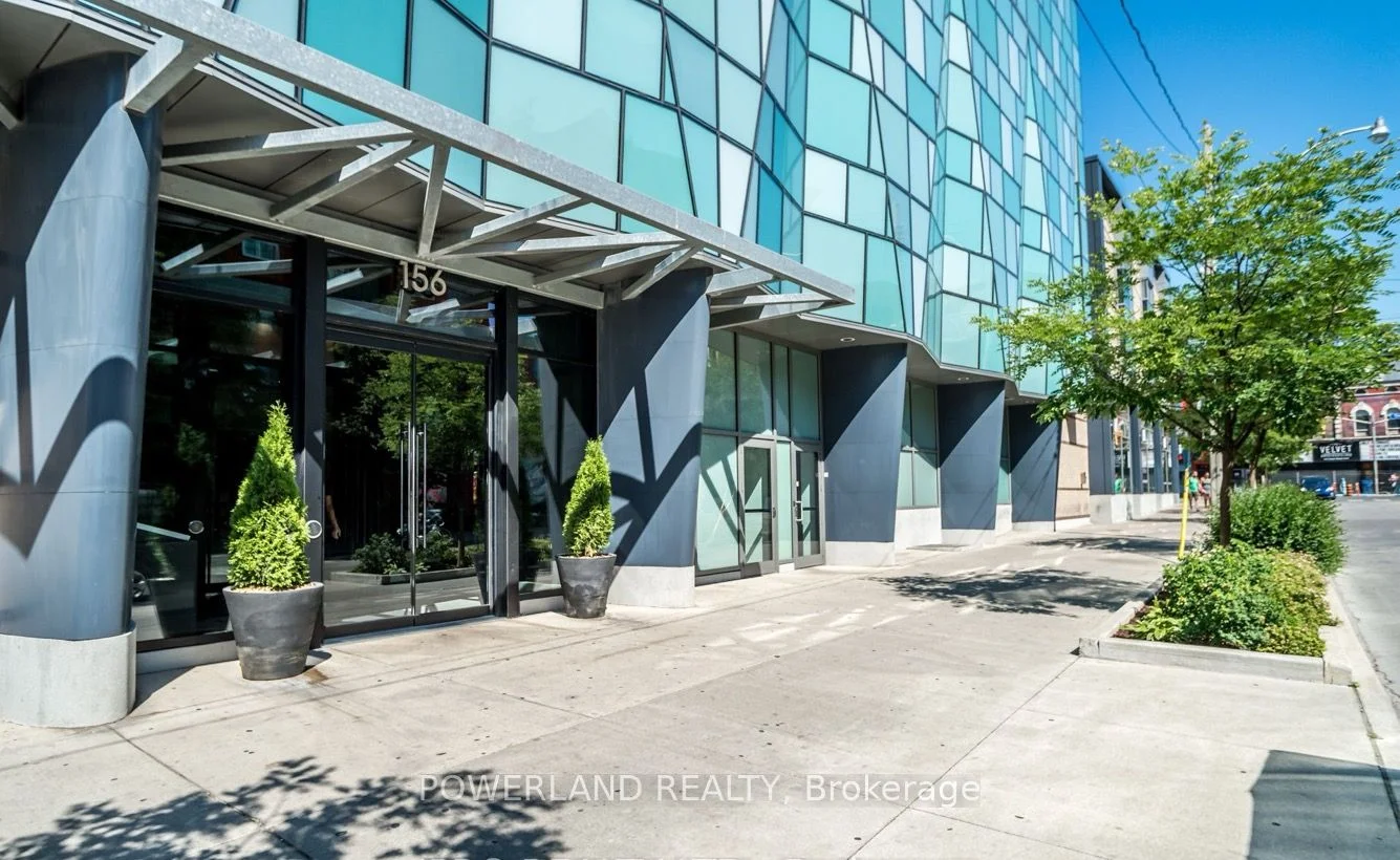 156 Portland Street 511, Toronto C01, On M5v 0g1