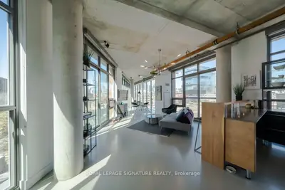 33 Mill Street 536, Toronto C08, On M5a 3r3