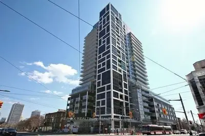 Condo Apartment in Toronto