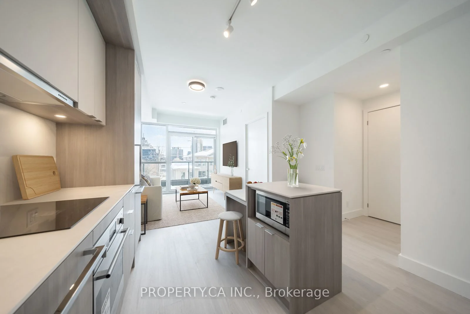 625 Sheppard Avenue E 315, Toronto C15, ON M2K 1H4