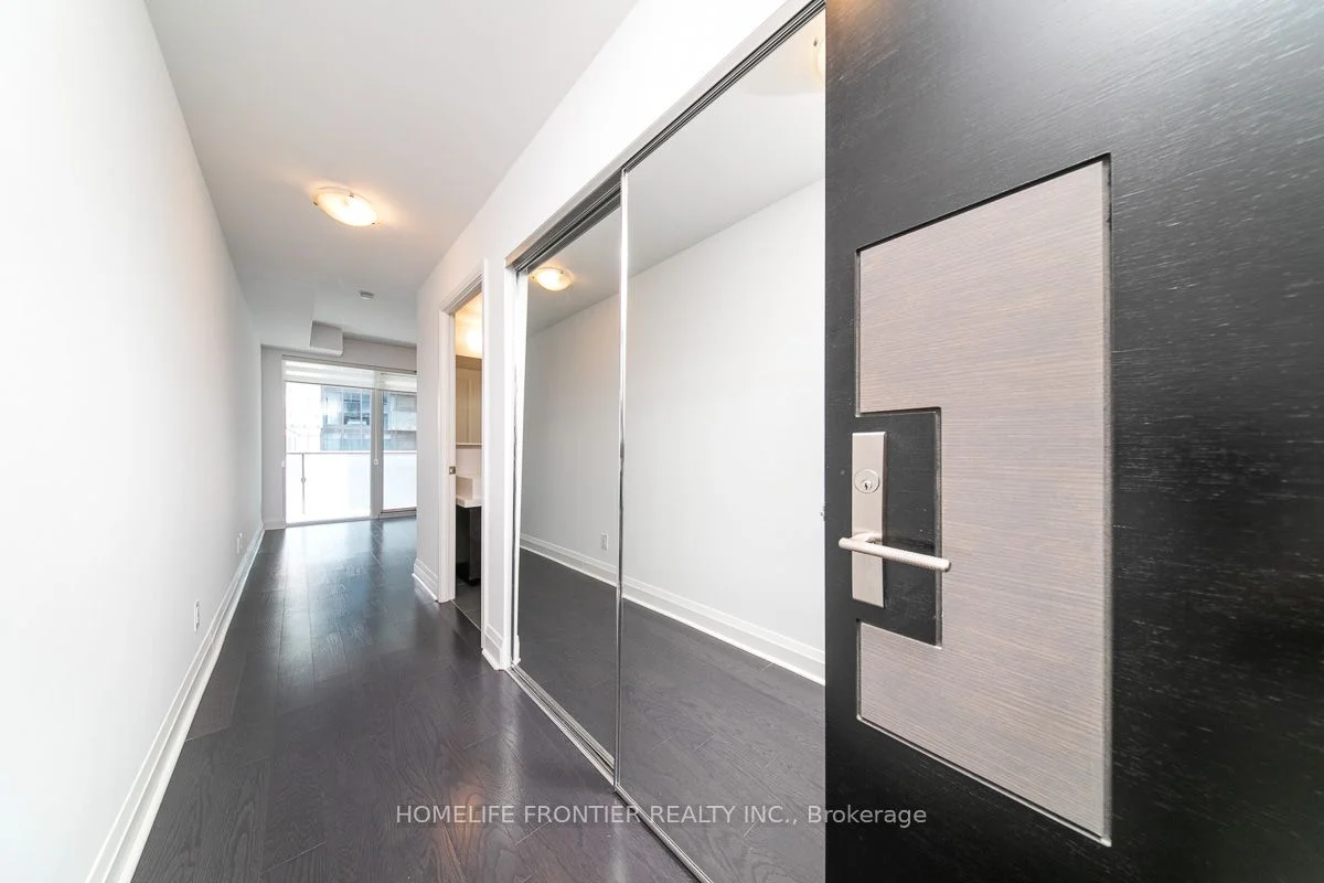 1080 Bay Street 1107, Toronto C01, On M5s 0a5