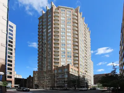 100 Hayden Street N 1101, Toronto C08, On M4y 3c7