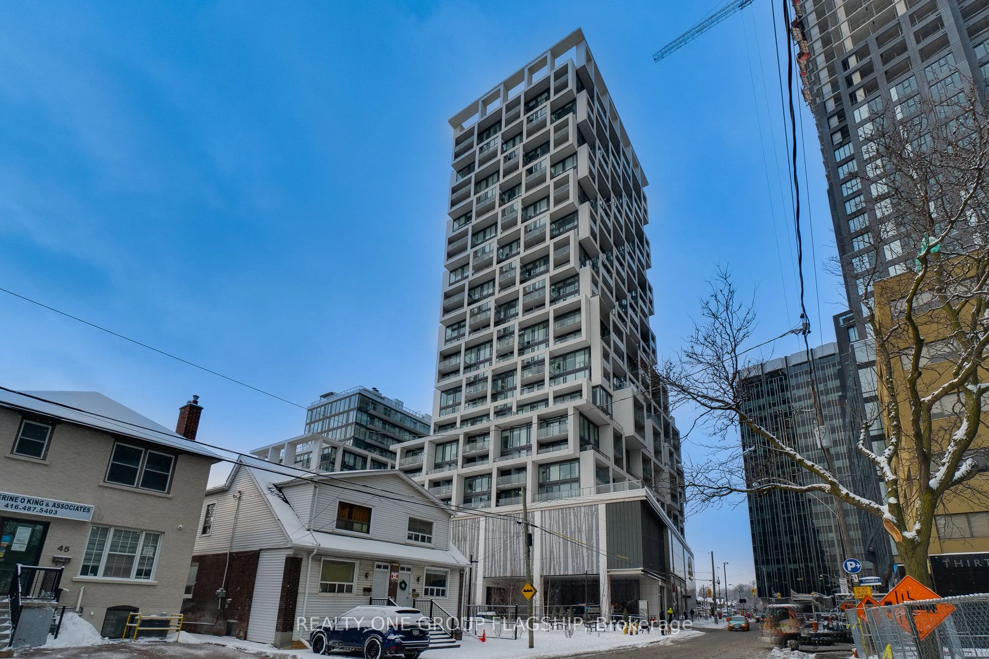 Condo Apartment in Toronto