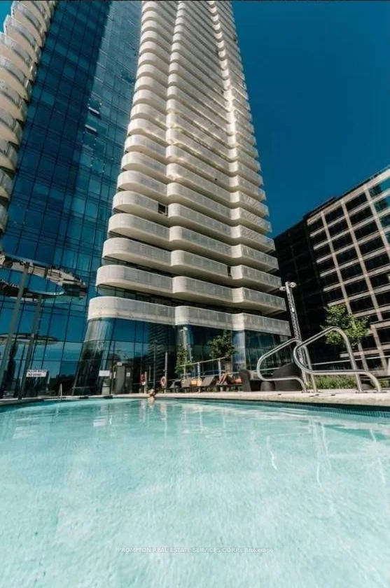1 Bloor Street 3110, Toronto C08, ON M4W 0A8