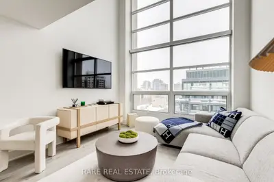 111 St. Clair Avenue W 904, Toronto C02, On M4v 1n5