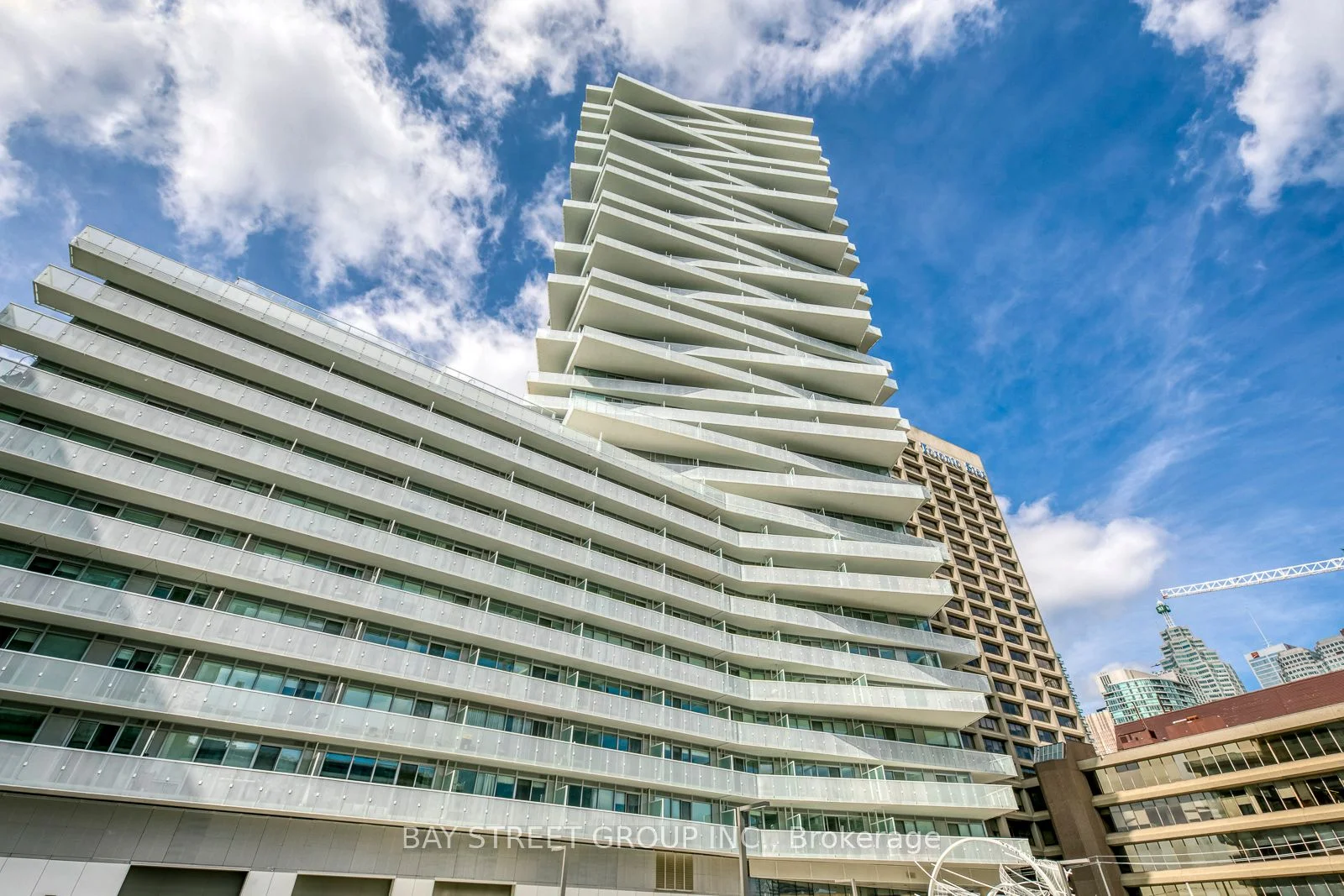 15 Queens Quay E 624, Toronto C08, On M4j 1y1