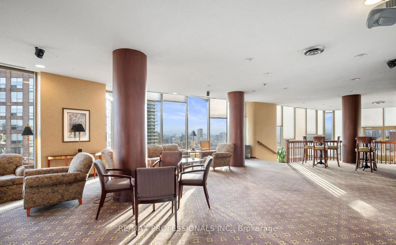 1055 Bay Street 709, Toronto C01, ON M5S 3A3