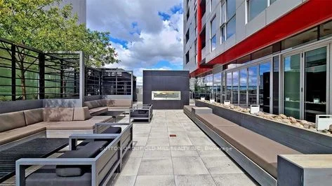 318 Richmond Street W 2105, Toronto C01, ON M5V 1X2
