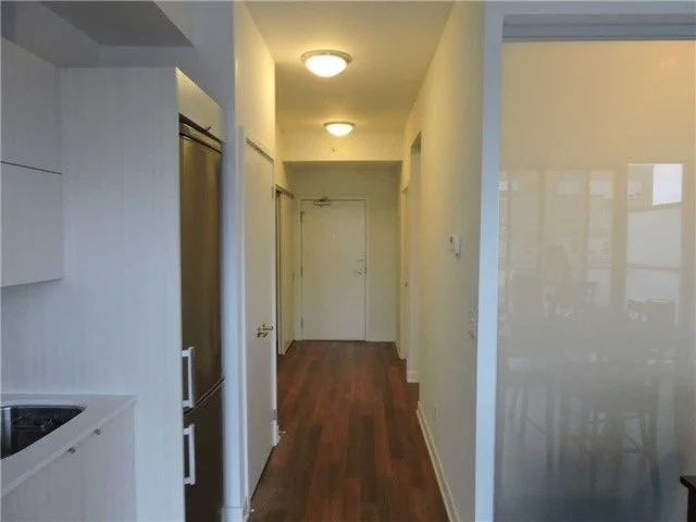 32 Camden Street 607, Toronto C01, ON M5V 1V1