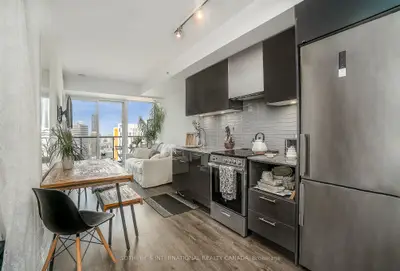 251 Jarvis Street 3206, Toronto C08, On M5b 0c3