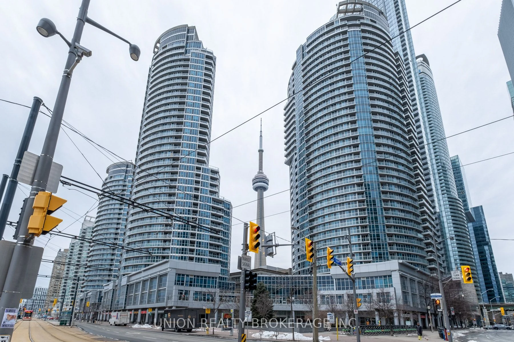 8 York Street 2612, Toronto C01, ON M5J 2Y2