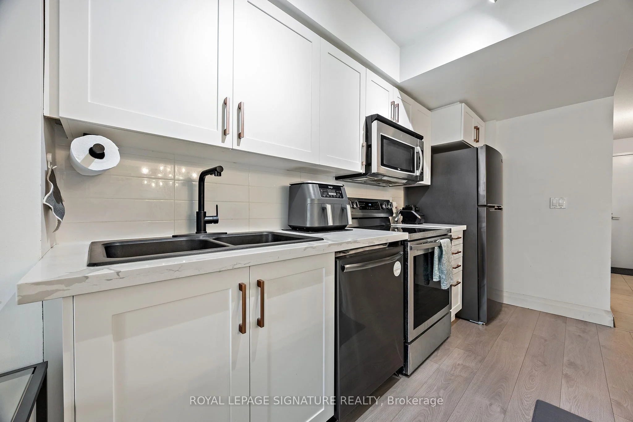 209 Fort York Boulevard 1074, Toronto C01, ON M5V 4A1