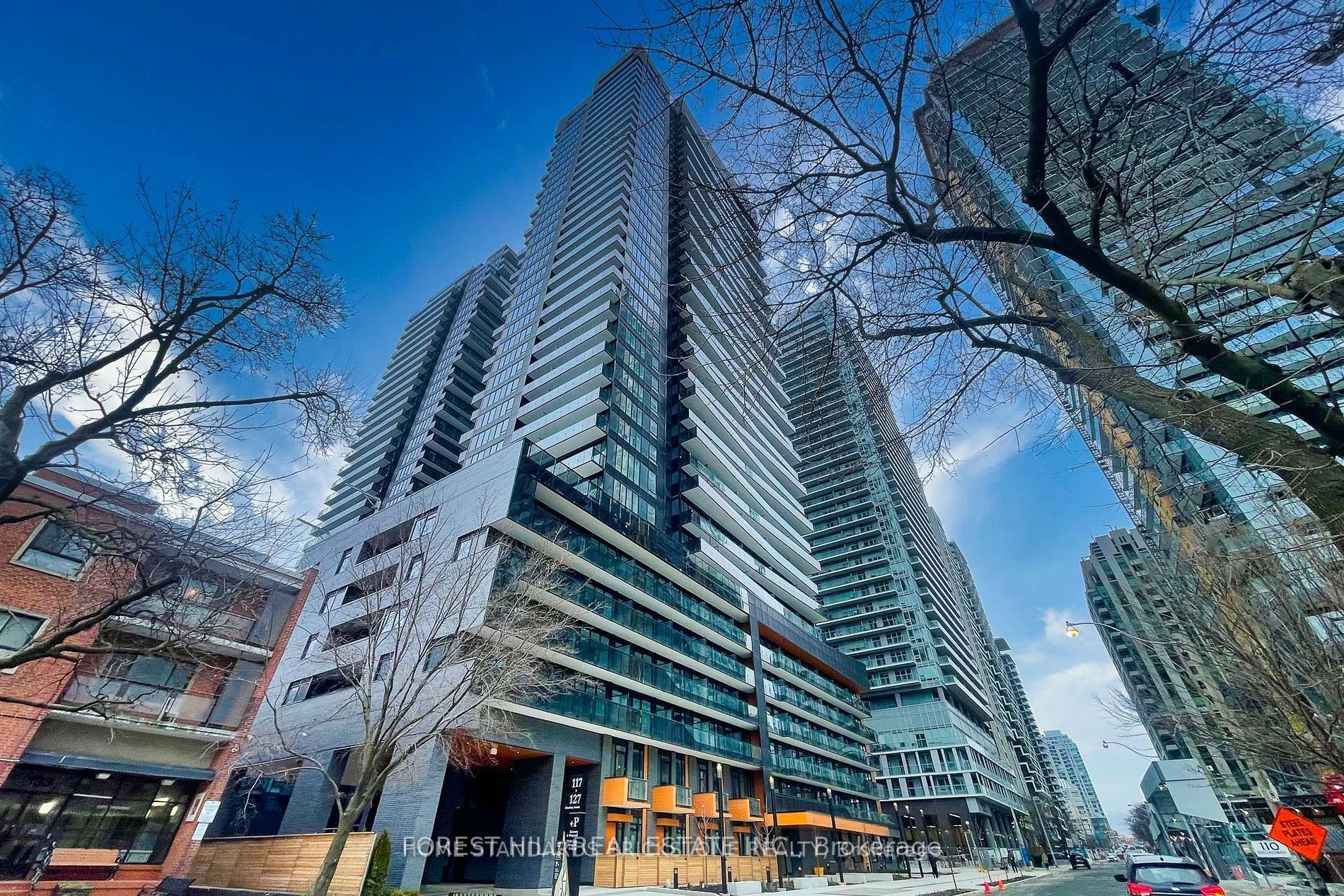 Condo Apartment in Toronto