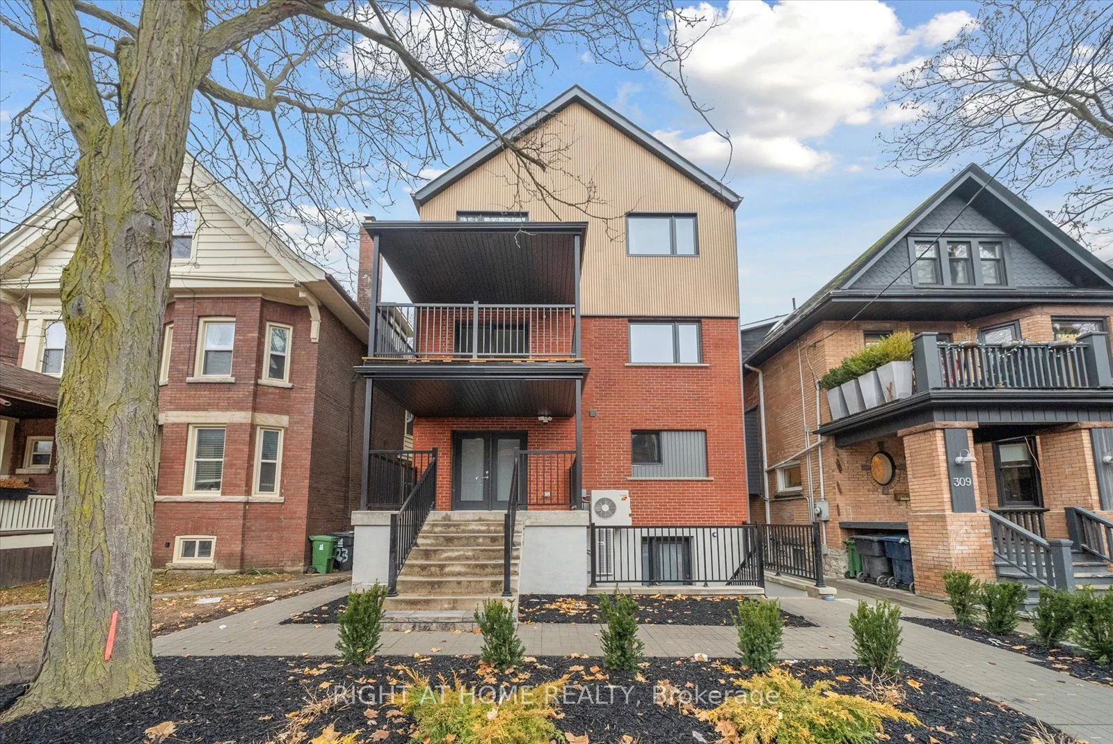 Detached in Toronto