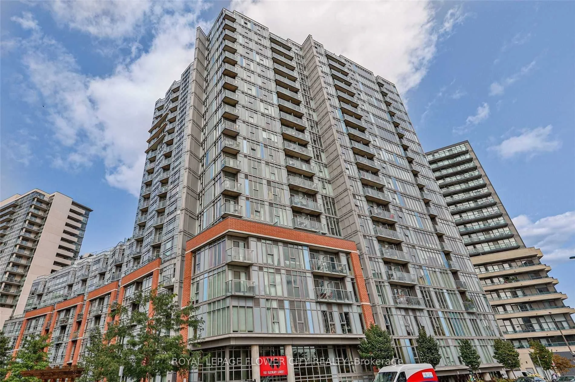 150 Sudbury Street 1906, Toronto C01, On M6j 3s8