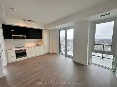 308 Jarvis Street 2411, Toronto C08, On M5b 0e3