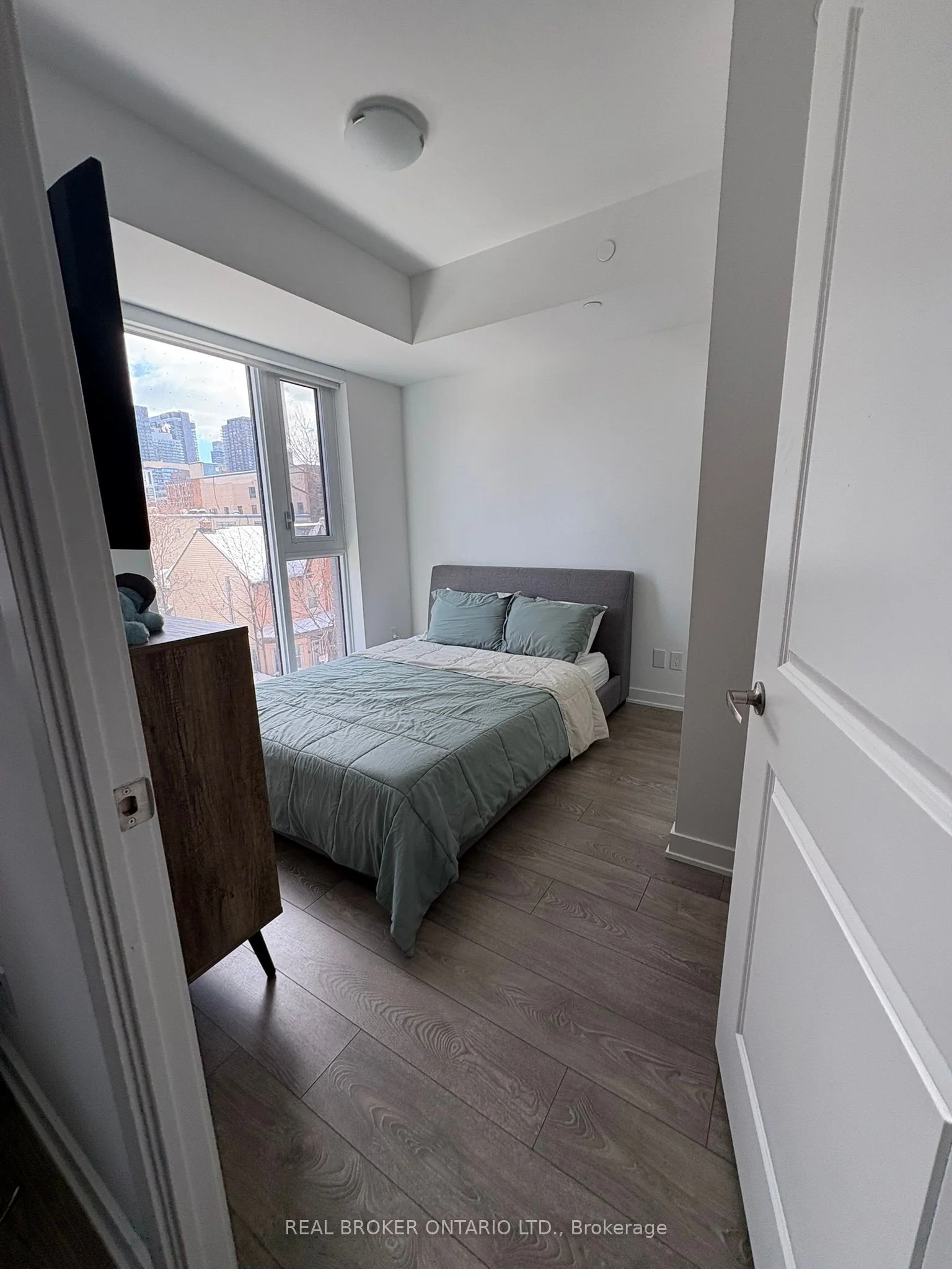 543 Richmond Street W 312, Toronto C01, ON M5V 1Y6