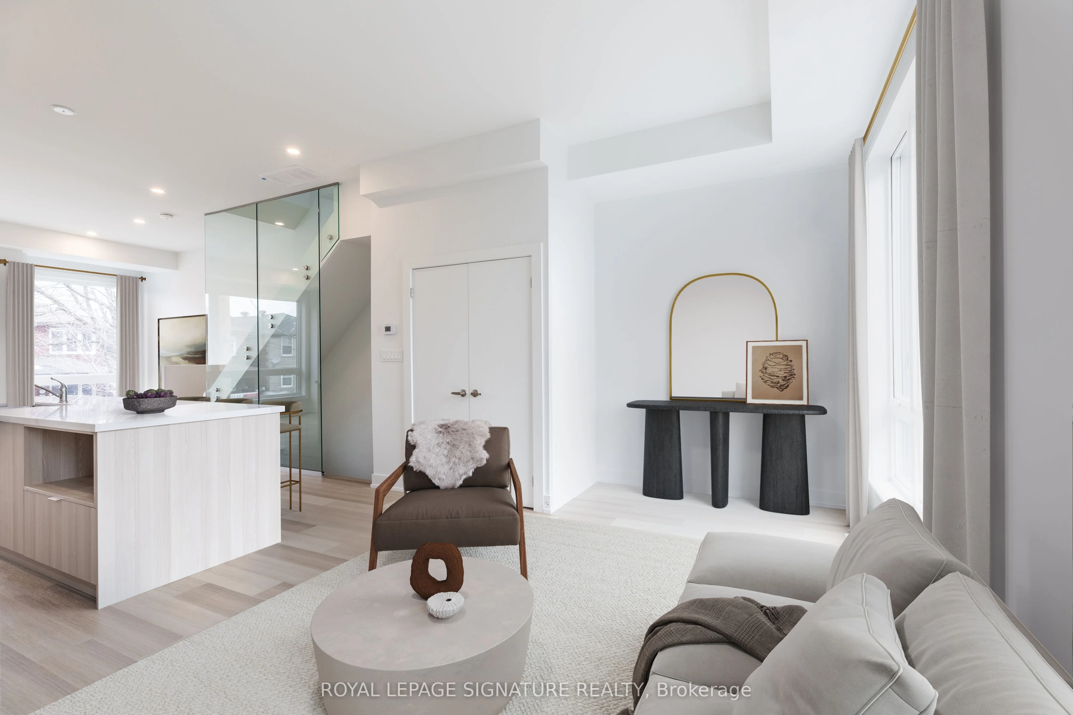 264 Atlas Avenue, Toronto C03, ON M6C 3P9