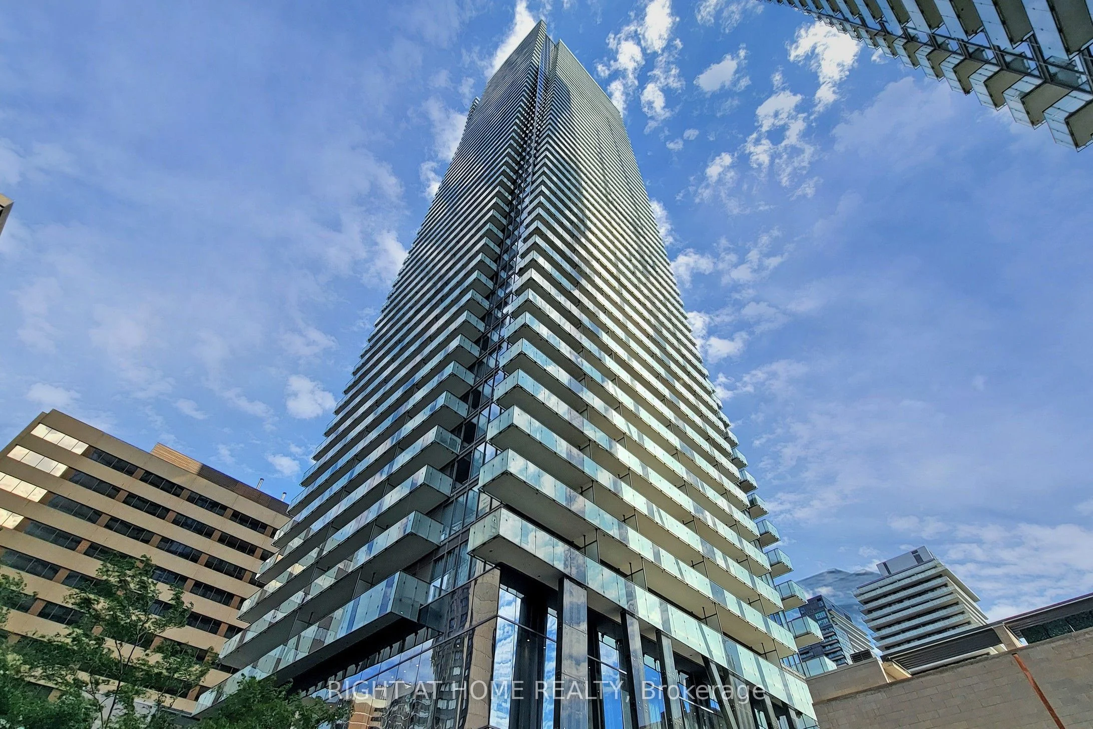 1080 Bay Street 3002, Toronto C01, On M5s 0a5