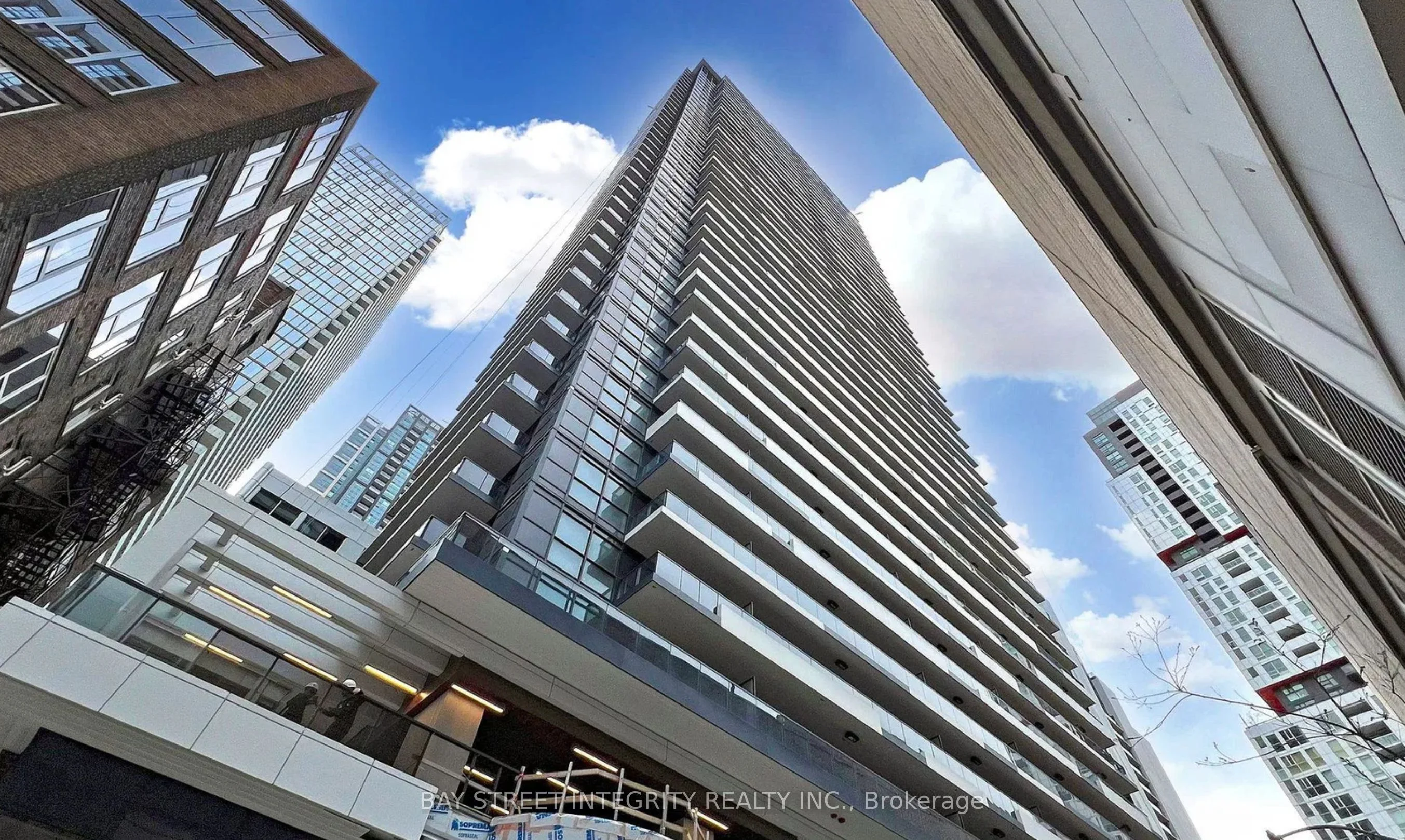 Condo Apartment in Toronto