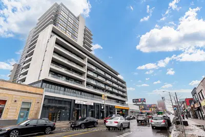 Condo Apartment in Toronto