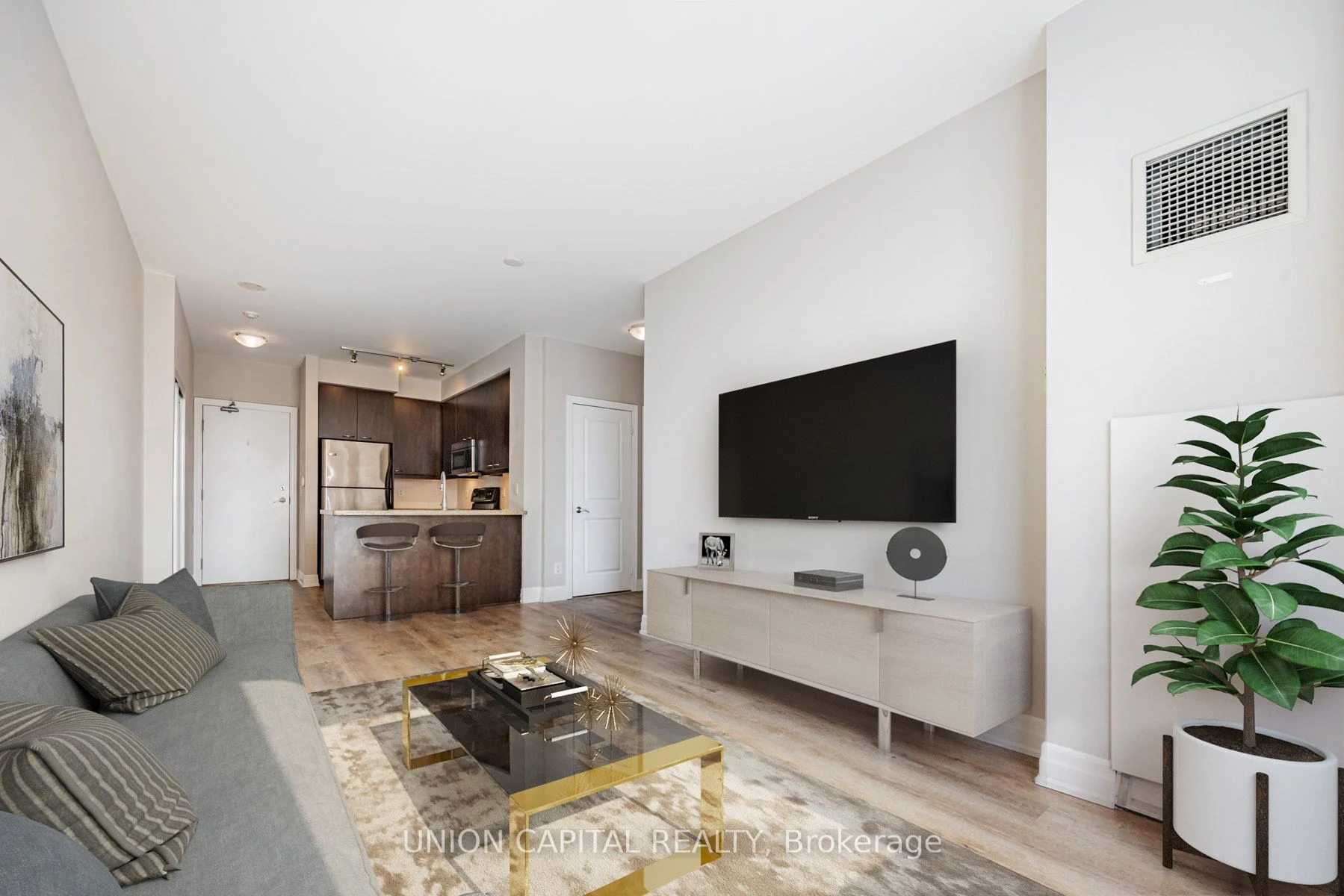 500 St Clair Avenue W 608, Toronto C03, On M6c 1a8