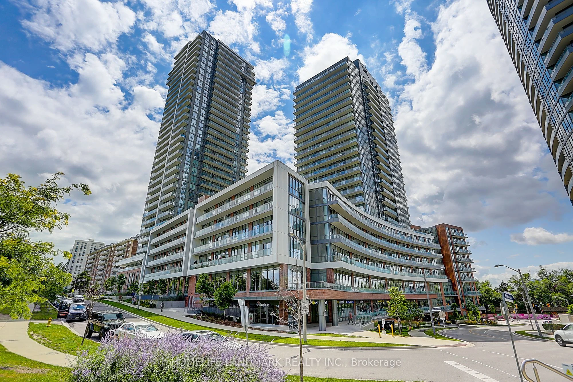 Condo Apartment in Toronto