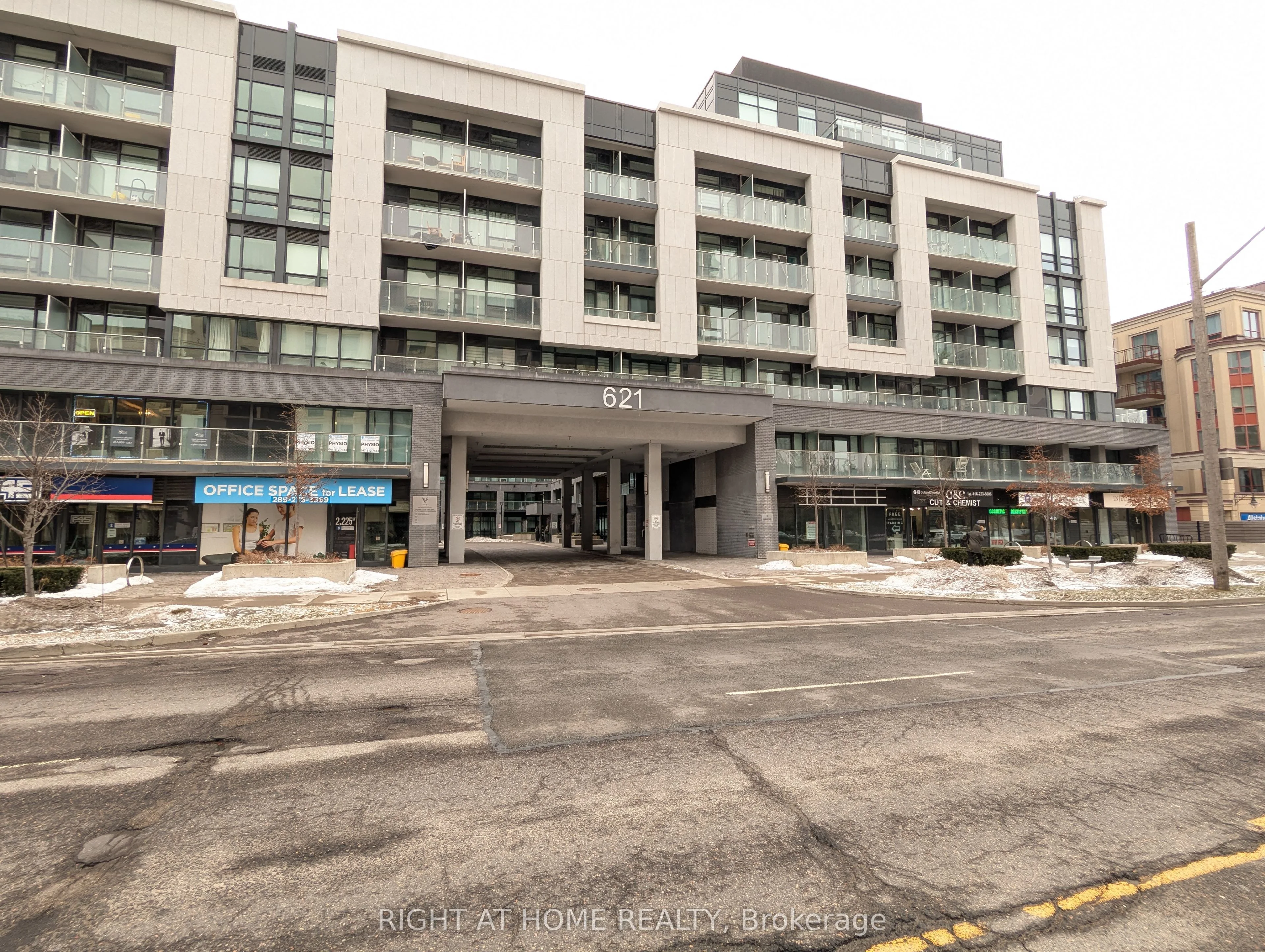 Condo Apartment in Toronto