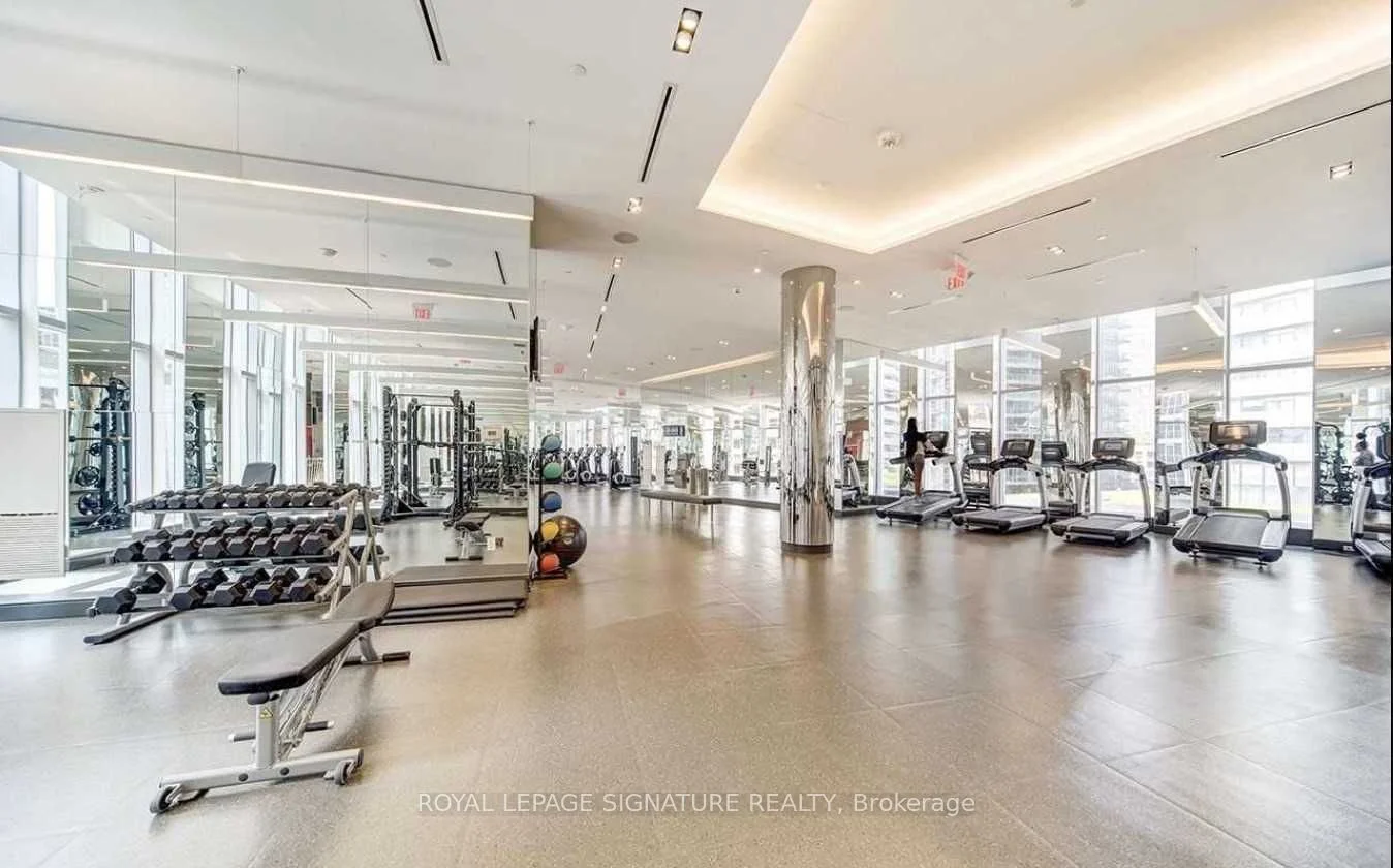 10 York Street 5508, Toronto C01, ON M5J 2L9