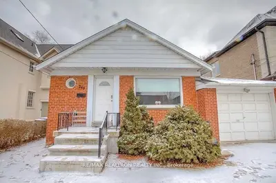 Detached in Toronto