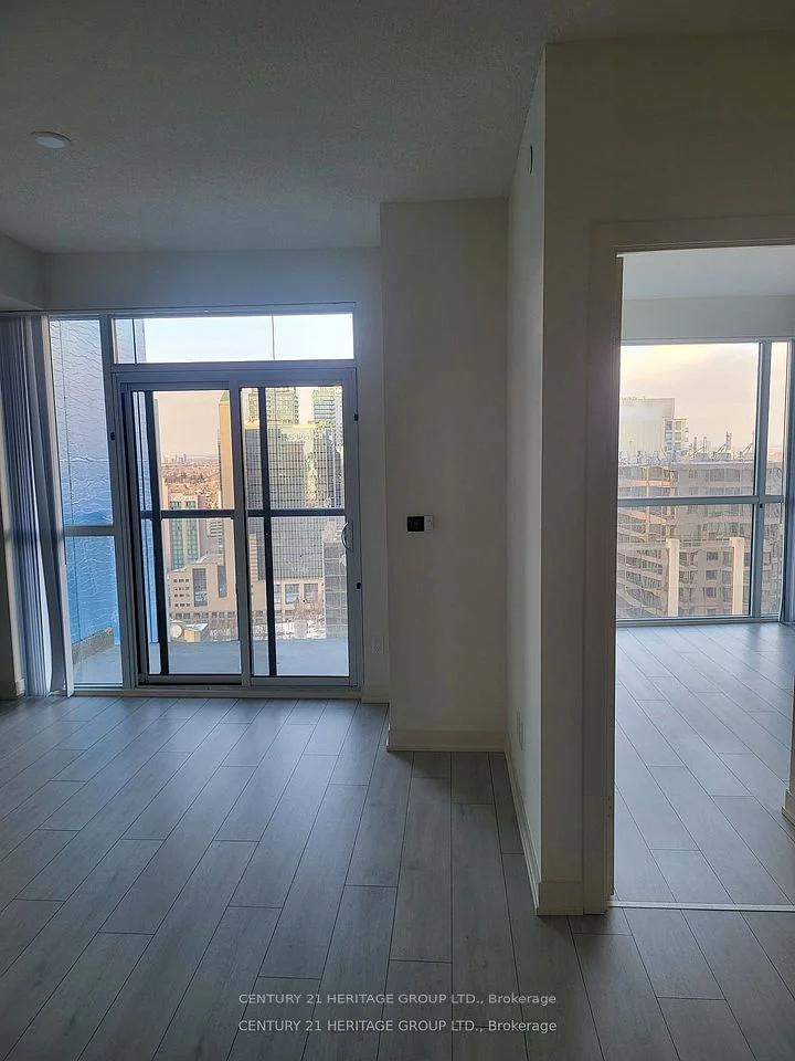 4955 Yonge Street 2718, Toronto C14, ON M2N 0L8