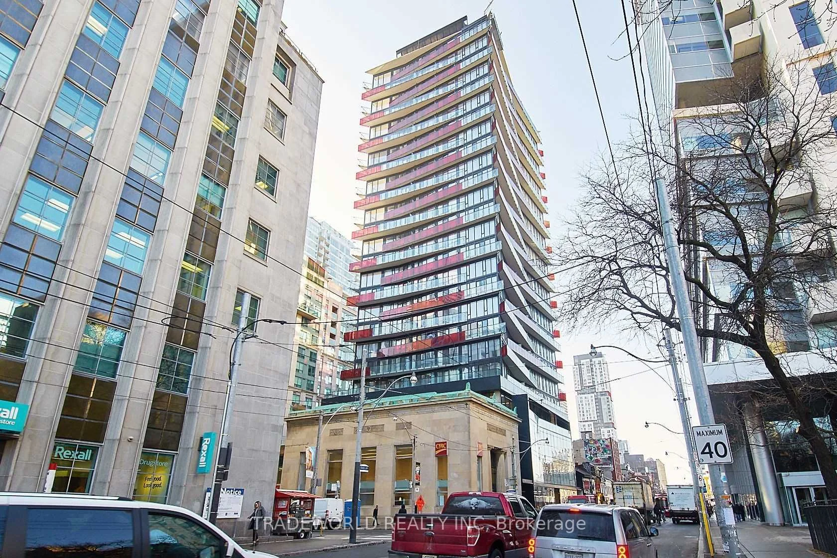 215 Queen Street W 1510, Toronto C01, On M5v 0p5
